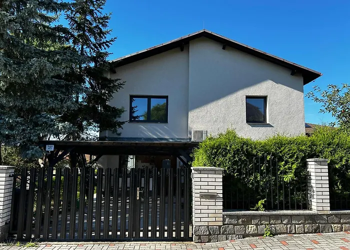 Hugo チェスケー・ブジェヨヴィツェ